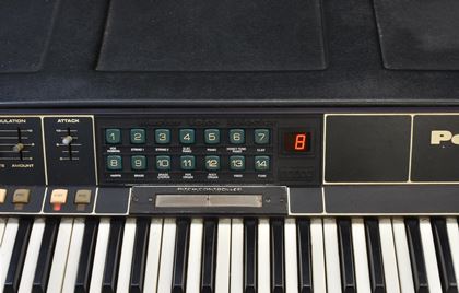 Moog-Polymoog Keyboard, super looks n/w